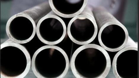 Pipe d'acier sans soudure avec épaisseur de paroi personnalisée et résistance à la corrosion pour les applications industrielles à extrémités plates