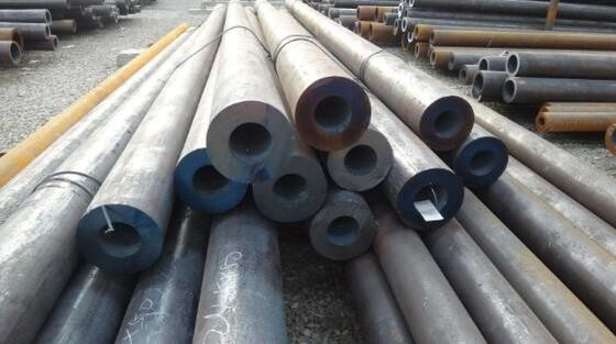 Pipe d'acier sans soudure avec épaisseur de paroi personnalisée et résistance à la corrosion pour les applications industrielles à extrémités plates