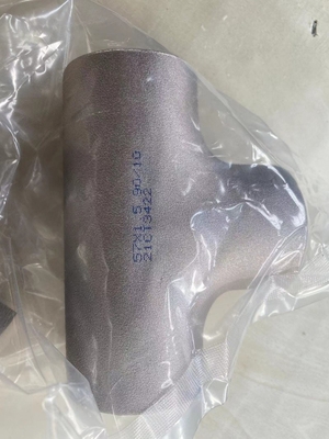 Garnitures ASME B16.9 de soudage bout à bout d'alliage de nickel de la pièce en t ASTM B366 UNS N08825 de BW