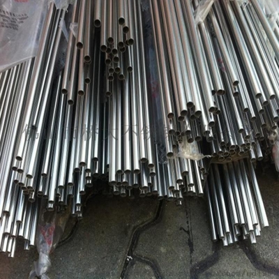Nickelez l'alliage Inconel 600 prix rond de tube du tuyau 601 625 718 825 par kilogramme