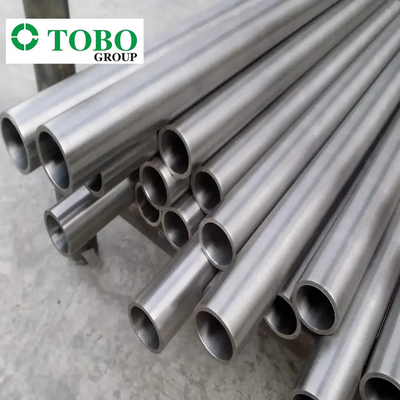 Pipe en alliage de titane Gr7 lisse et sans soudure certifiée ASTM pour sa résistance et sa durabilité supérieures