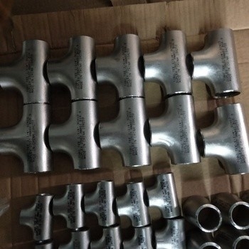 Soudage bout à bout adaptant la pièce en t égale A403 WP316 1" ASME B16.9 SCH10S - SCH160