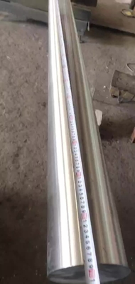Barre ronde en acier allié éteint résistant à la corrosion Dureté recuit 170-207 Couleur argentée