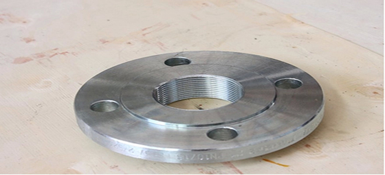 ASME B16.5 Système de tuyauterie à huile d'eau RF/RTJ à dérapage sur bride Matériau personnalisable NPS 1/2"-24" Classe 150#-2500# Sch5s-SchXXS