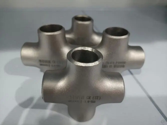 Garnitures de tuyau croisées convenables soudées bout à bout de manière droite de la croix 4 de tuyau de l'alliage 316 de personnalisation