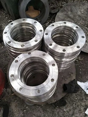 Excellente étanchéité des brides en acier allié A182 F304/304L F316/316L B16.5 Bride en acier forgé pour divers environnements industriels
