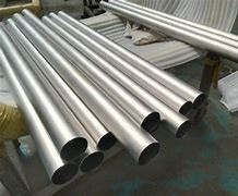 Pipe en alliage de nickel pour systèmes de désulfuration et de dénitrification des gaz de combustion dans l'industrie électrique