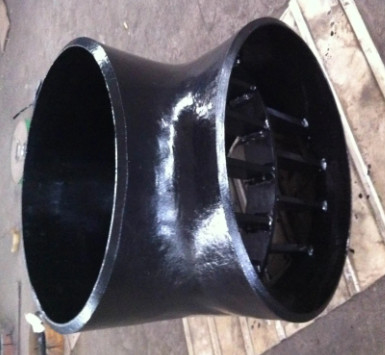Les garnitures ASME/ANSI B16.9 de bout ont barré la pièce en t ASTM/UNS N06601 8" x 8" Sch80