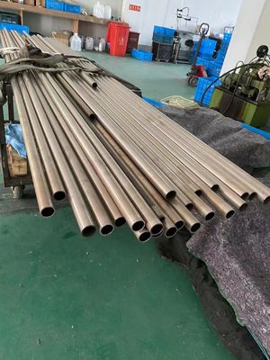 Pièces en cuivre nickel enduites sans soudure