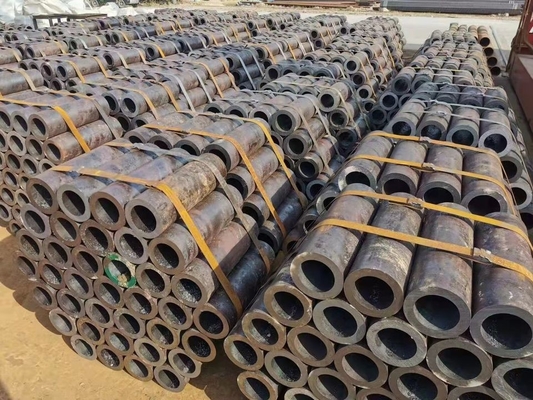 Tubes de chaudière sans soudure en acier rond blanc / jaune / vert avec plain