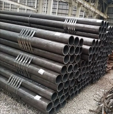 le tube de chaudière à haute pression des tubes et tuyaux sans soudure, en acier 15CrMOG a coupé le tube sans couture laminé à chaud de mur épais