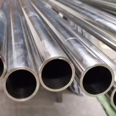 Tuyau en acier sans soudure avec épaisseur de paroi personnalisée et surface revêtue, conçu pour les applications industrielles
