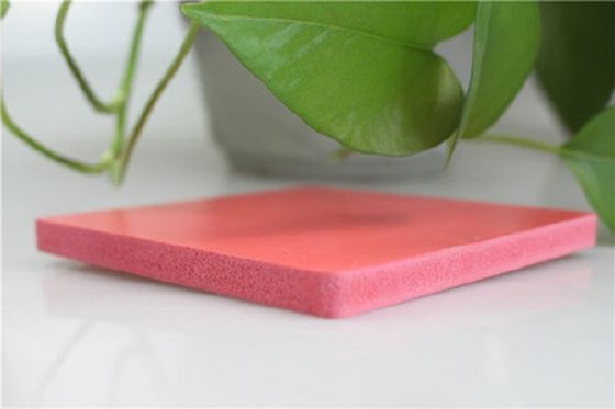 L'acrylique à extrémité élevé coloré plaque les banques transparentes d'hôpitaux que les écoles ont employé 2mm la fonte A4 a poli le perspex Acryl olographe