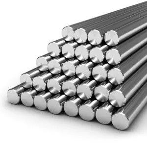 Tube en acier sans soudure à extrémités filetées avec surface polie et longueur personnalisée pour applications industrielles