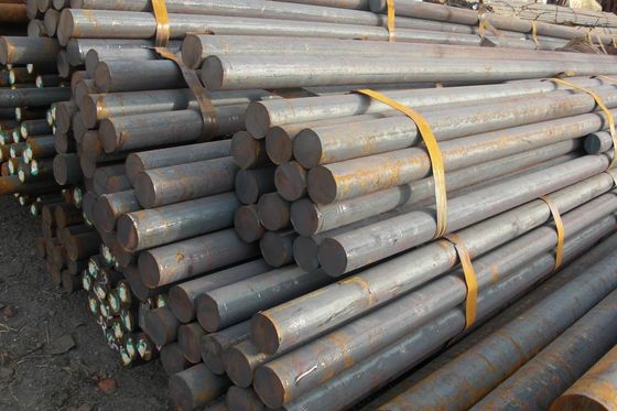 Barres rondes en acier allié avec une réduction de surface supérieure à 40% construites selon les spécifications standard ASTM