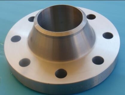 La soudure de C276 Inconel 625 a recouvert le cou plaqué de soudure de pièce forgéee de pouce 150lb rf de la bride Wn200 Dn200 8